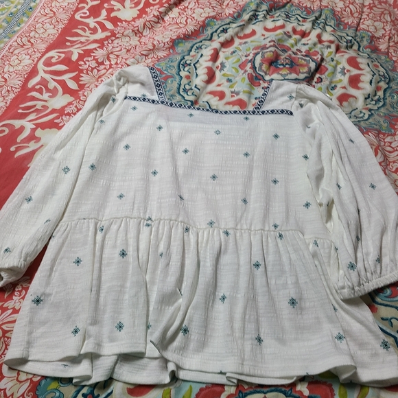 Rickis Top - Picture 4 of 4